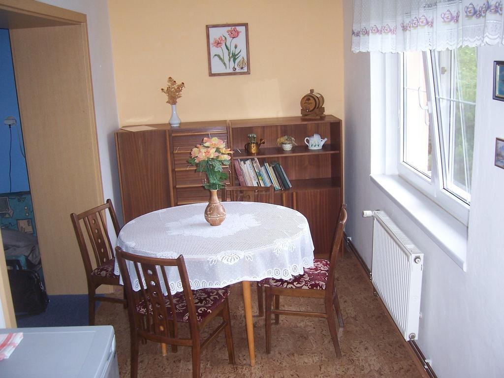 V Aleji - Ubytovani V Soukromi Valtice Oda fotoğraf